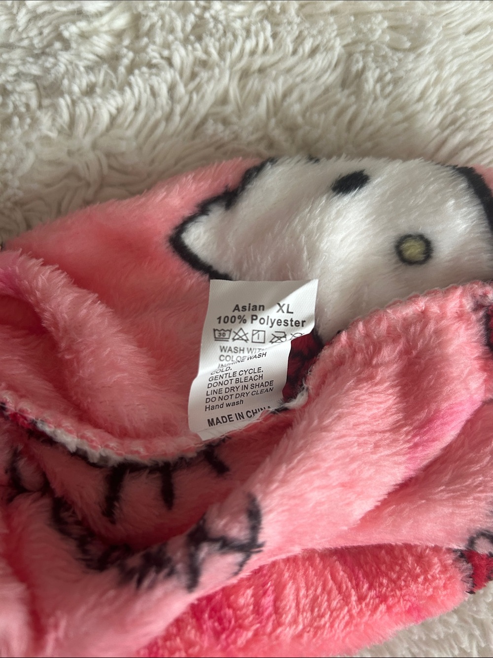 Hello Kitty Women’s Pink Pajama Pants - Picture 2 of 5